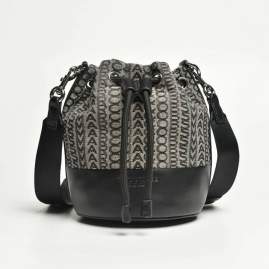 Picture of Marc Jacobs Handbags _SKUfw234176457fw
